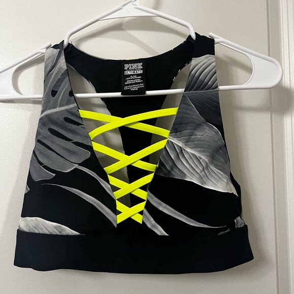 PINK Victoria's Secret Other - Pink Ultimate Print Strappy Front Palm Print Sports Bra Size Medium (0380)